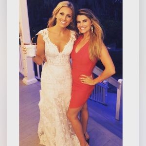 Lulus bodycon red mini dress